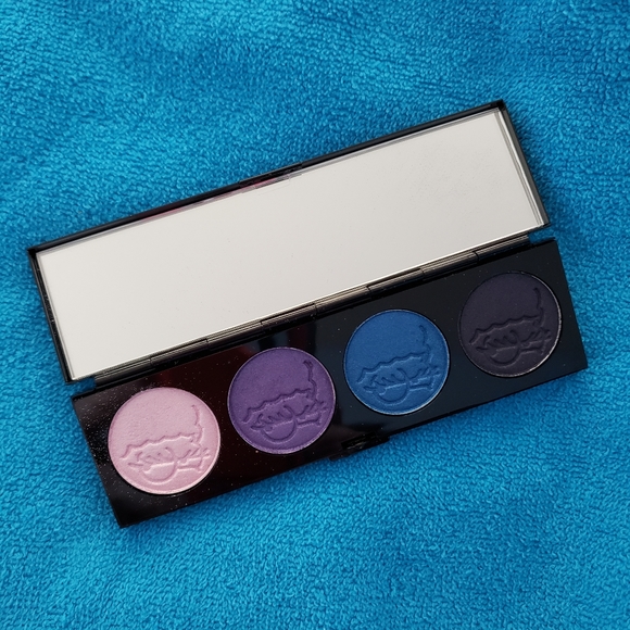 BUNDLE MAC Simpsons Collection Eye Shadow Quads - Picture 4 of 9